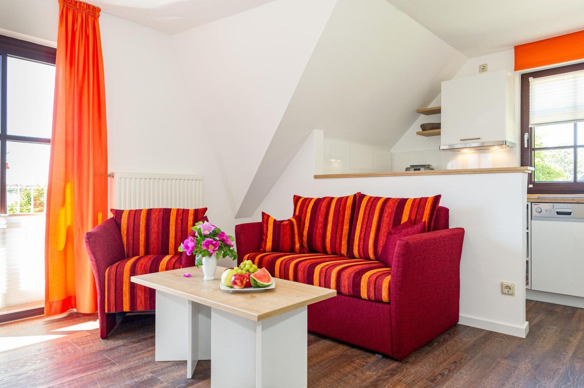 Selliner Ferienappartements Mit Balkon Und Seeblick Екстер'єр фото